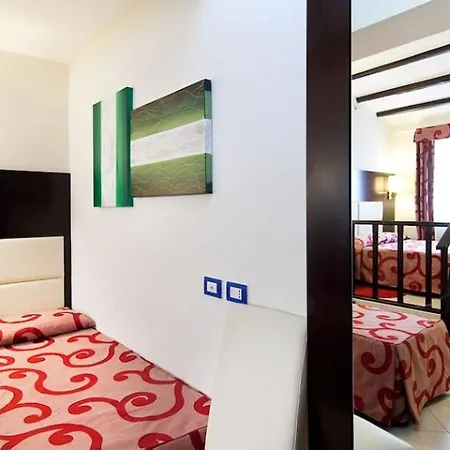 Anglo Americano 4*