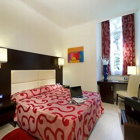 Anglo Americano Otel