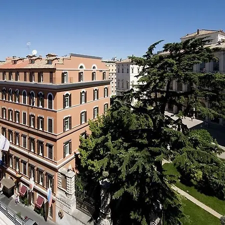 Anglo Americano Otel 4*